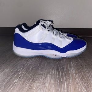 Jordan 11 low concord sketch